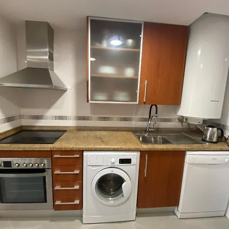 Elegant 2-bedroom In Benidorm With Private Pool And Scenic Garden Views Cala de Finestrat
